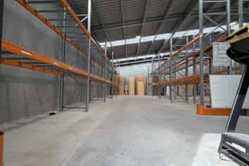 High quality Lease Opportunity at Hamilton Airport