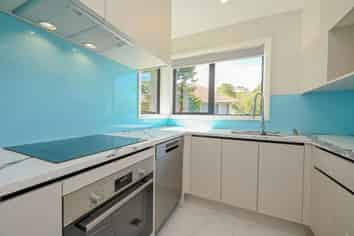 23 Tindall Crescent, Otara