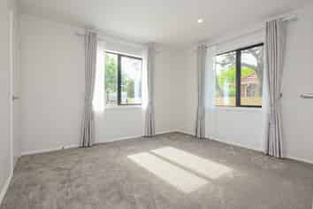 23 Tindall Crescent, Otara