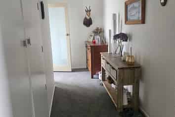 6 Oak Place, Gleniti