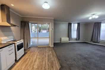 a/362 Dee Street, Avenal