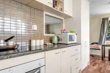 164 Clayton Road, Mangakakahi