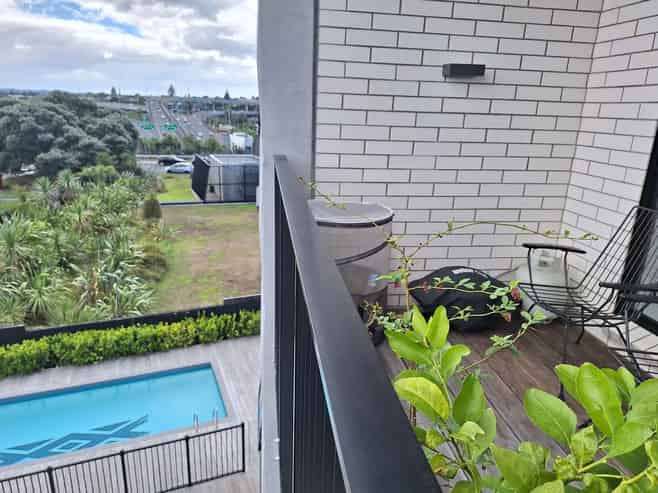 203/1C Oakley Avenue, Waterview