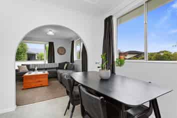 18 Omaha Grove, Totara Park