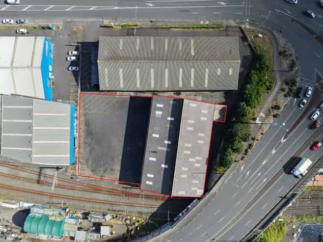 1,154sqm Canopy + 1,000sqm Yard