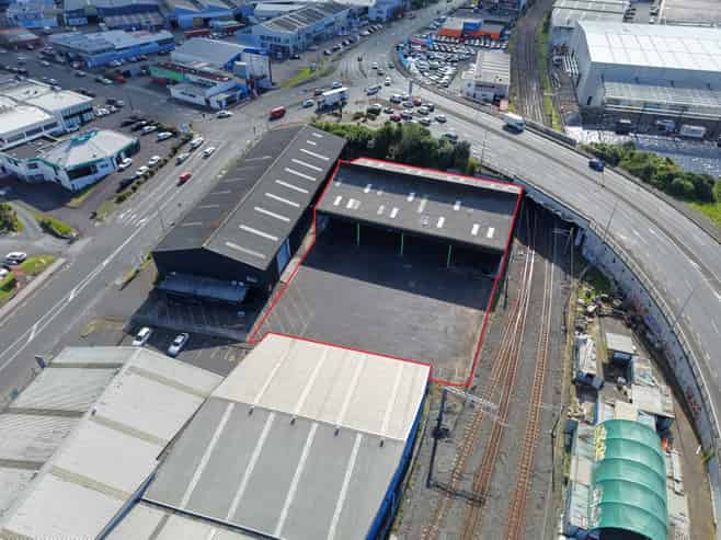 1,154sqm Canopy + 1,000sqm Yard