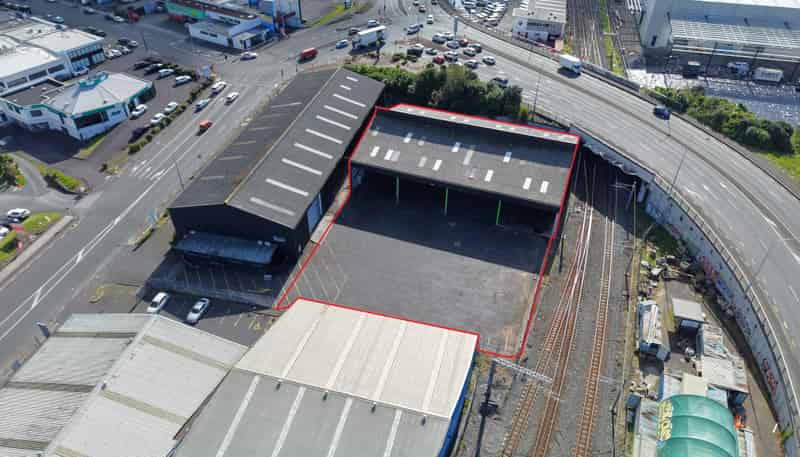 B/2 Station Road, Penrose