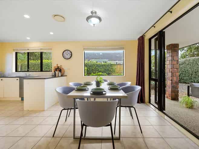 9A Rapaki Place, Te Atatu Peninsula