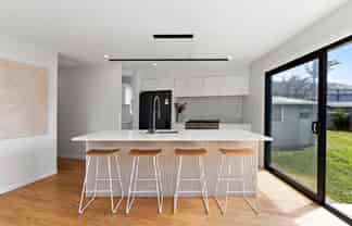 73 Dale Crescent, Pakuranga