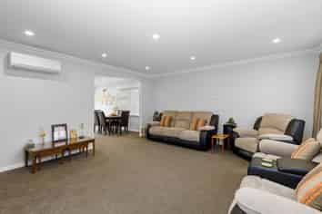 51 Bonnie Glen Crescent, Ebdentown