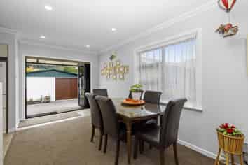 51 Bonnie Glen Crescent, Ebdentown