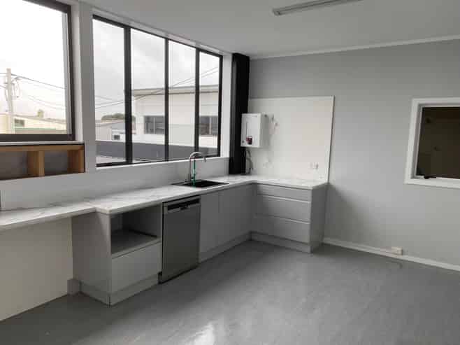 Owner Occupier in Popular Fenton Park Location