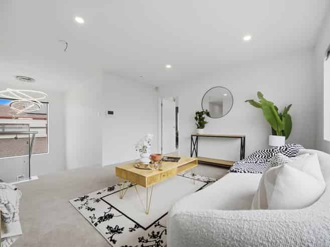 5 Thomas Rielly Avenue, Hobsonville