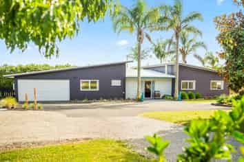 2 Arthur Taylor Place, Kerikeri