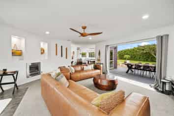 2 Arthur Taylor Place, Kerikeri