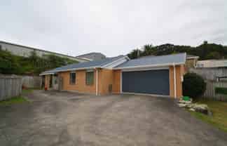 9B Simons Street, Moturoa