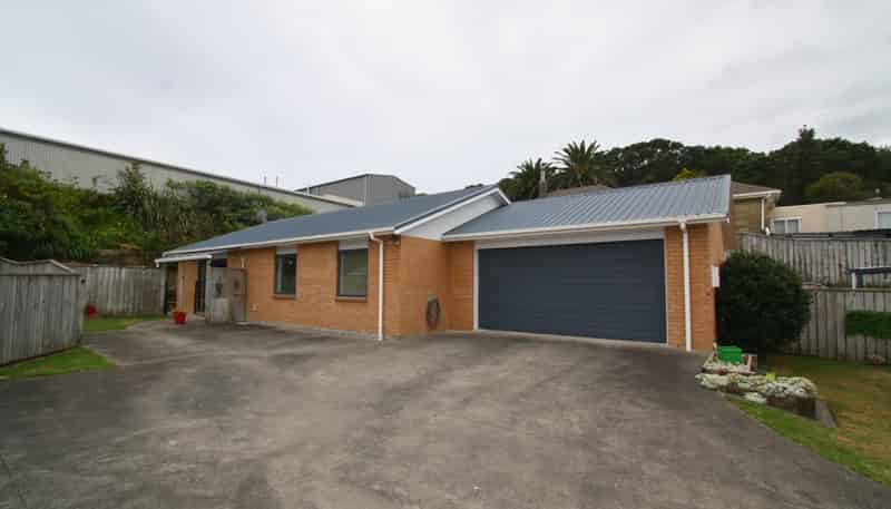 9B Simons Street, Moturoa