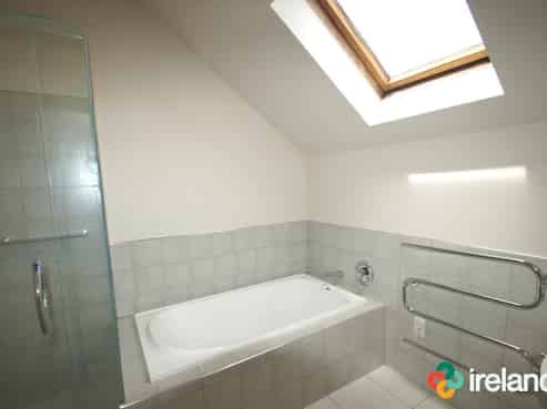 B/89 Waimairi Road , Upper Riccarton