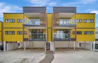 102/7 Newelm Lane, Flat Bush