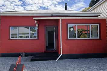 15 Threadneedle Street, Greymouth