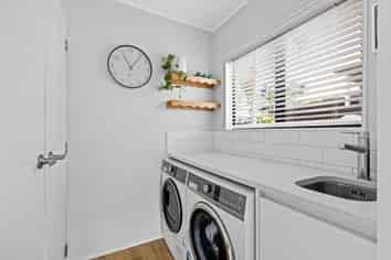 4 Brampton Road, Snells Beach