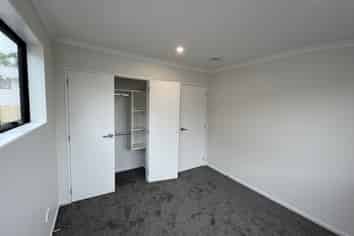 36B Pukaki Road, Mangere