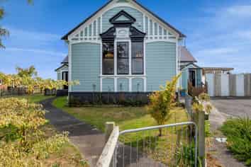 105 High Street, Eltham