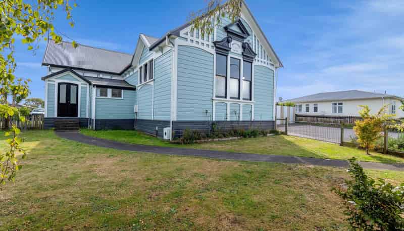 105 High Street, Eltham