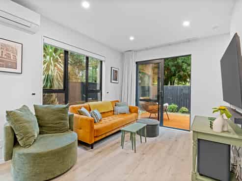 5/47 Beach Road, Te Atatu Peninsula