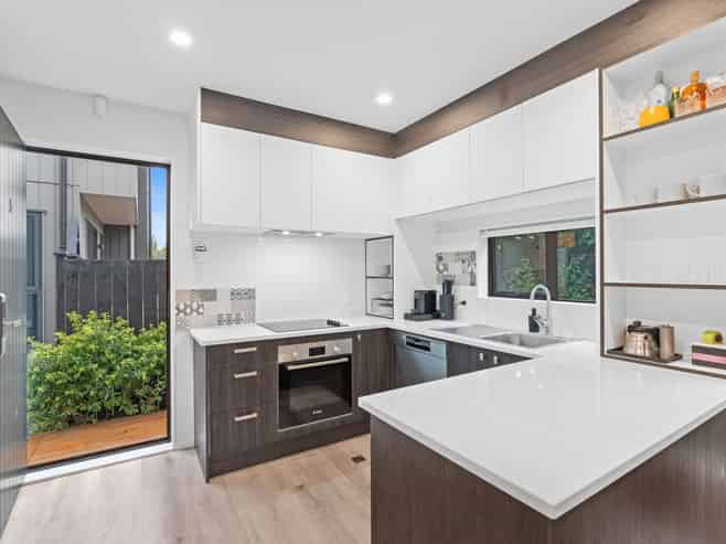 5/47 Beach Road, Te Atatu Peninsula