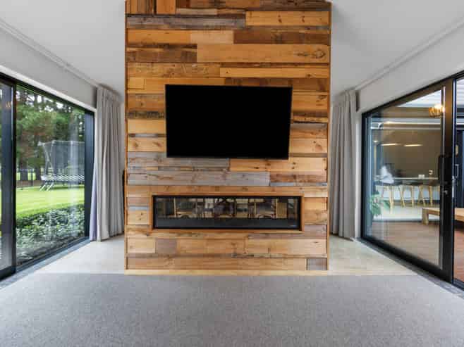 19 Kohunga Crescent, Bottle Lake