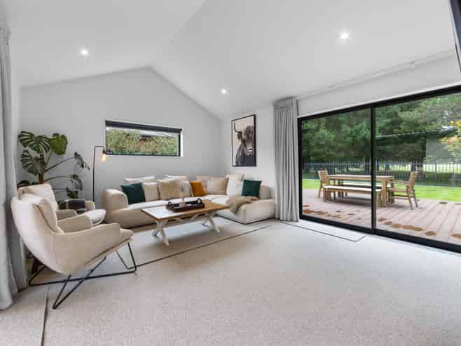 19 Kohunga Crescent, Bottle Lake