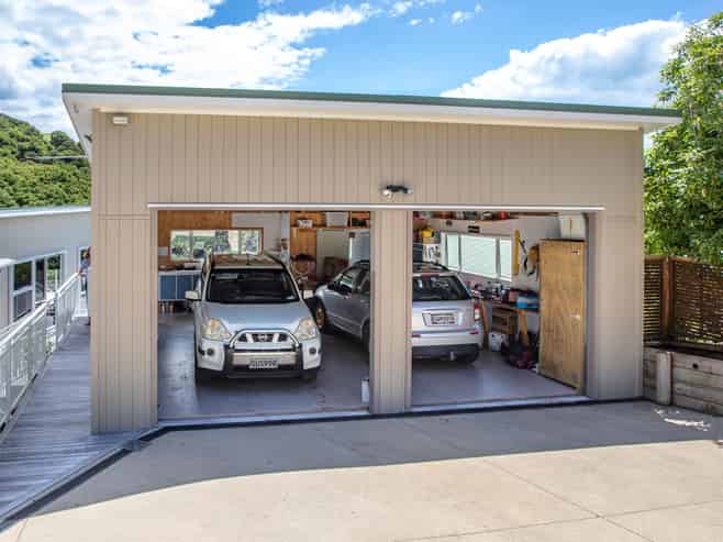 56 Puriri Road, Coromandel