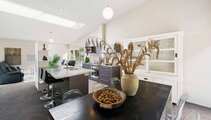 7/2 Onslow Road, Khandallah