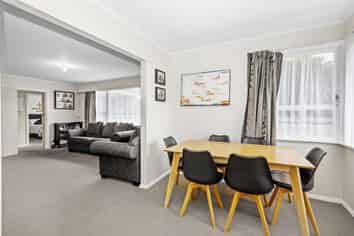 15 Bonnie Glen Crescent, Ebdentown