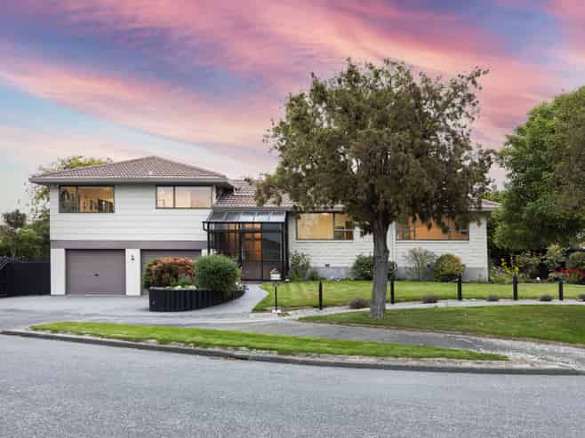 81 Dunbarton Street, Redwood