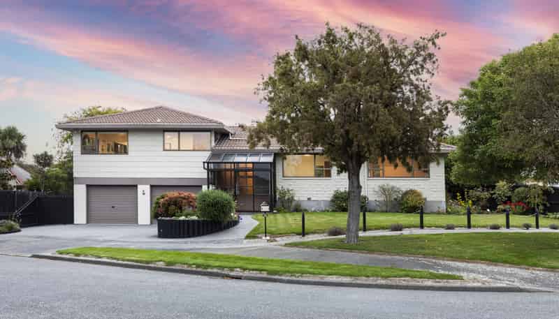 81 Dunbarton Street, Redwood