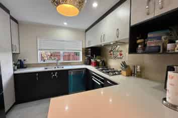 c/4 Bill Phillip place, Clendon Park