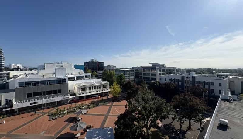 1/5 Garden Place, Hamilton Central