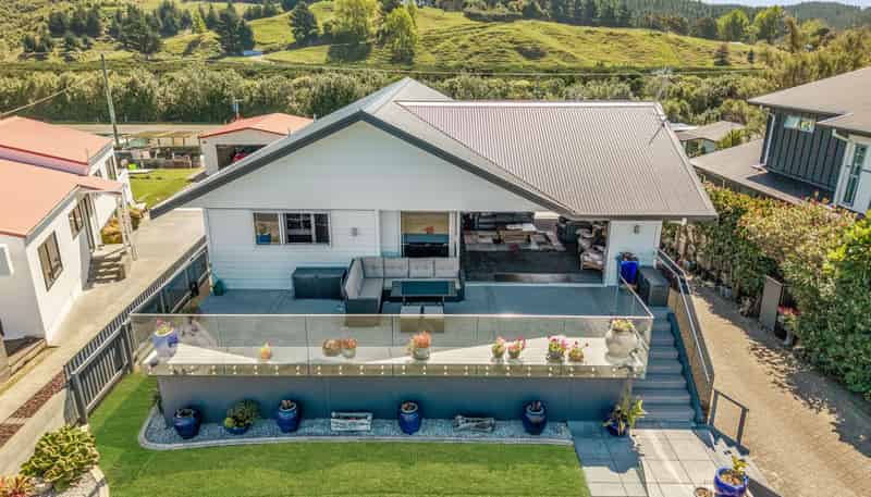 251 Whirinaki Road, Bay View