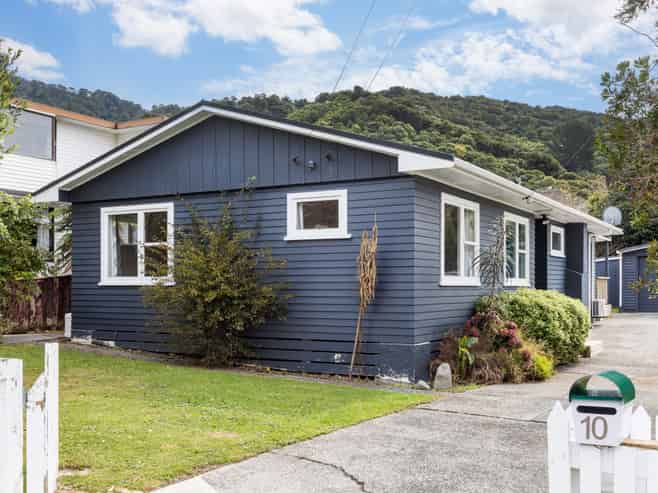 10 Gardiner Grove, Wainuiomata