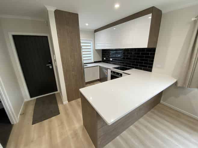 1C/19 Hibiscus Avenue, Hamilton Lake