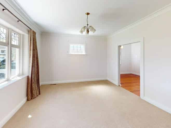 21 Godwin Crescent, College Estate