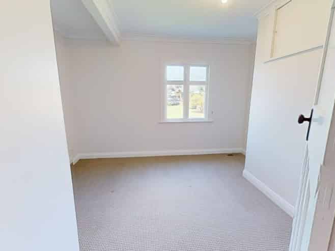 21 Godwin Crescent, College Estate