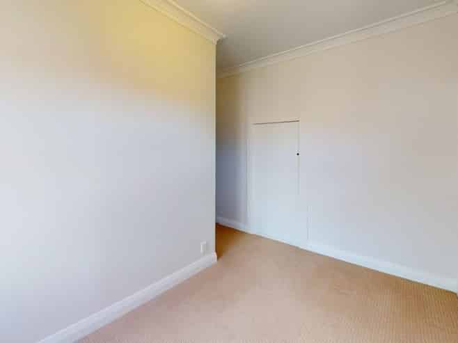 21 Godwin Crescent, College Estate