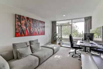 5/40A Hamilton Rd, Herne Bay