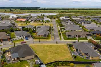 13 Turvey Street, Pegasus