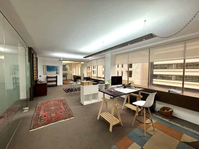 Rare full floor corner office | Light & bright