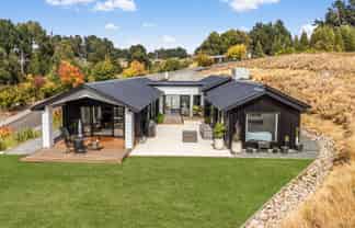 105 Redvale Rd, Redwood Valley