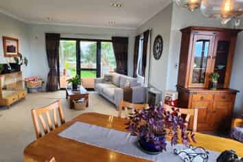 41 Karamea Street, Whalers Gate